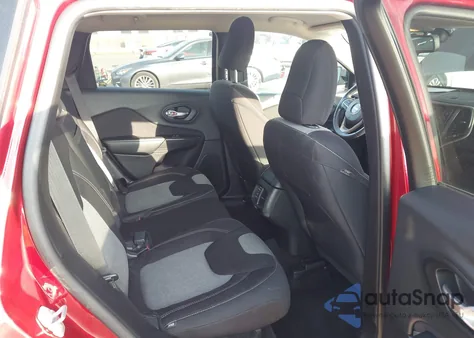 2015 Jeep Cherokee Sport из США, поврежденный, VIN 1C4PJLAB7FW637356